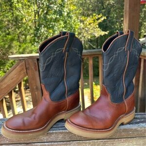Laredo Black and Brown Ankle Boots
